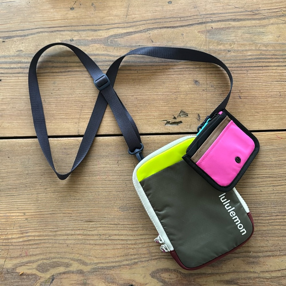 LuLuLemon Athletica Crosbody bag and wallet